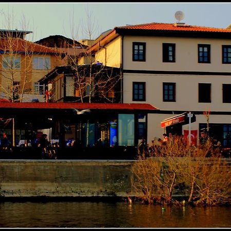 Faik Bey Konagi Bed & Breakfast Golyazi Екстериор снимка