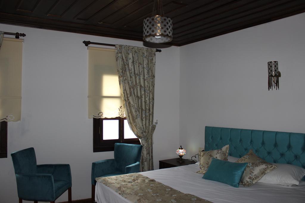 Faik Bey Konagi Bed & Breakfast Golyazi Стая снимка